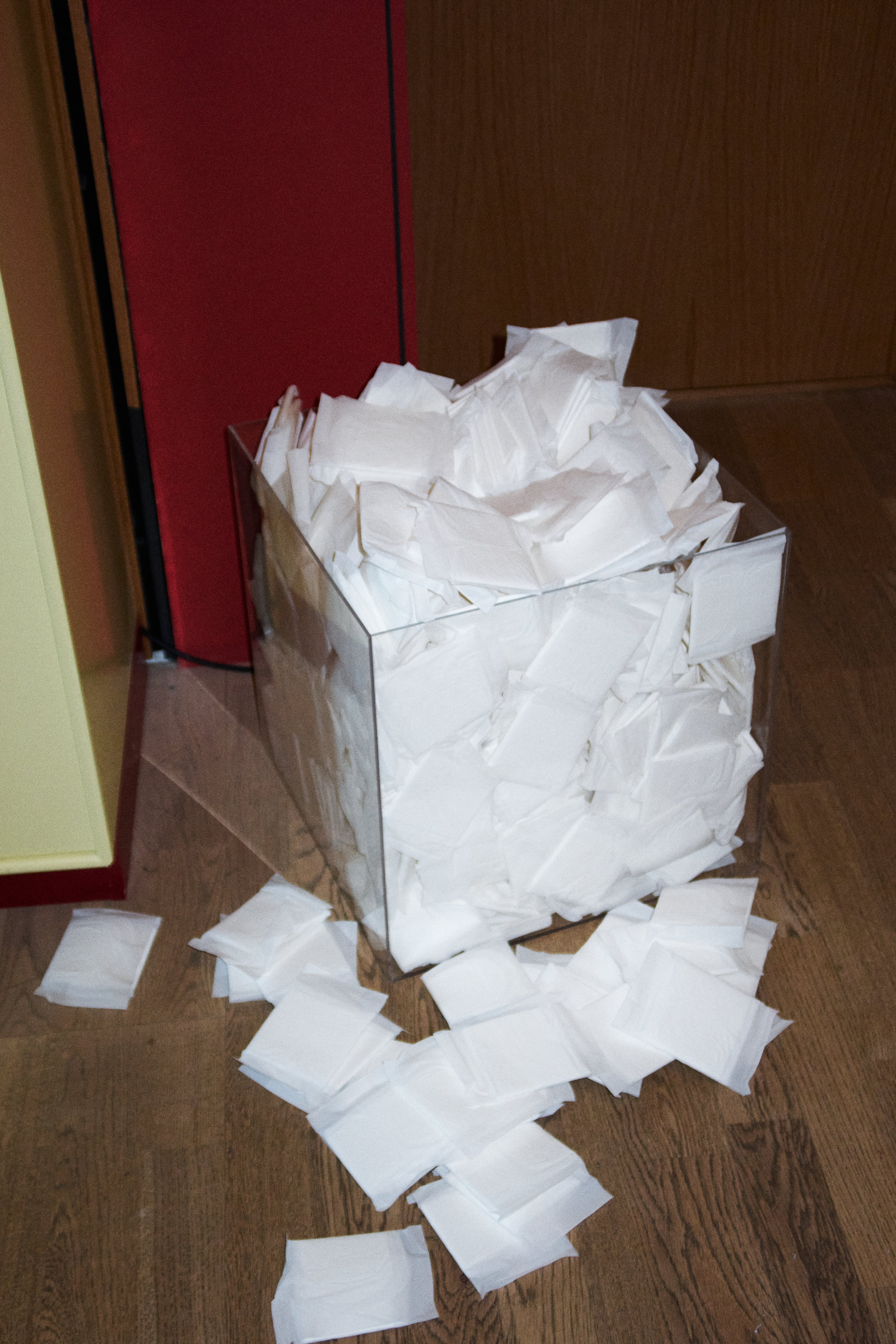 Træt af bind og tamponer? Her er 3 alternativer til en mere bæredygtig menstruation