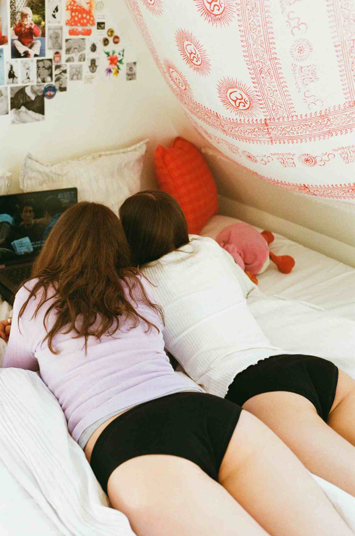 Teenagere og menstruation: En guide for forældre Flow Intimates