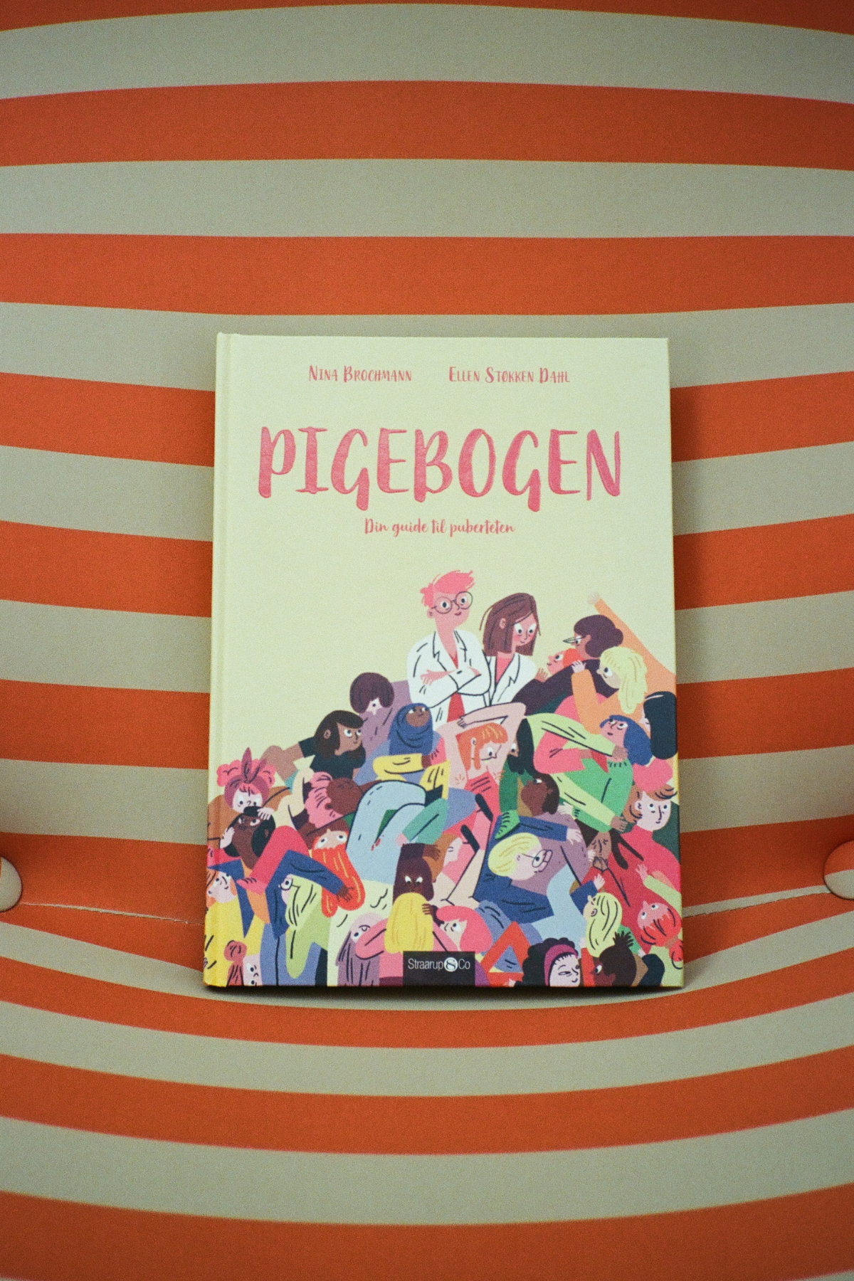 'Pigebogen'