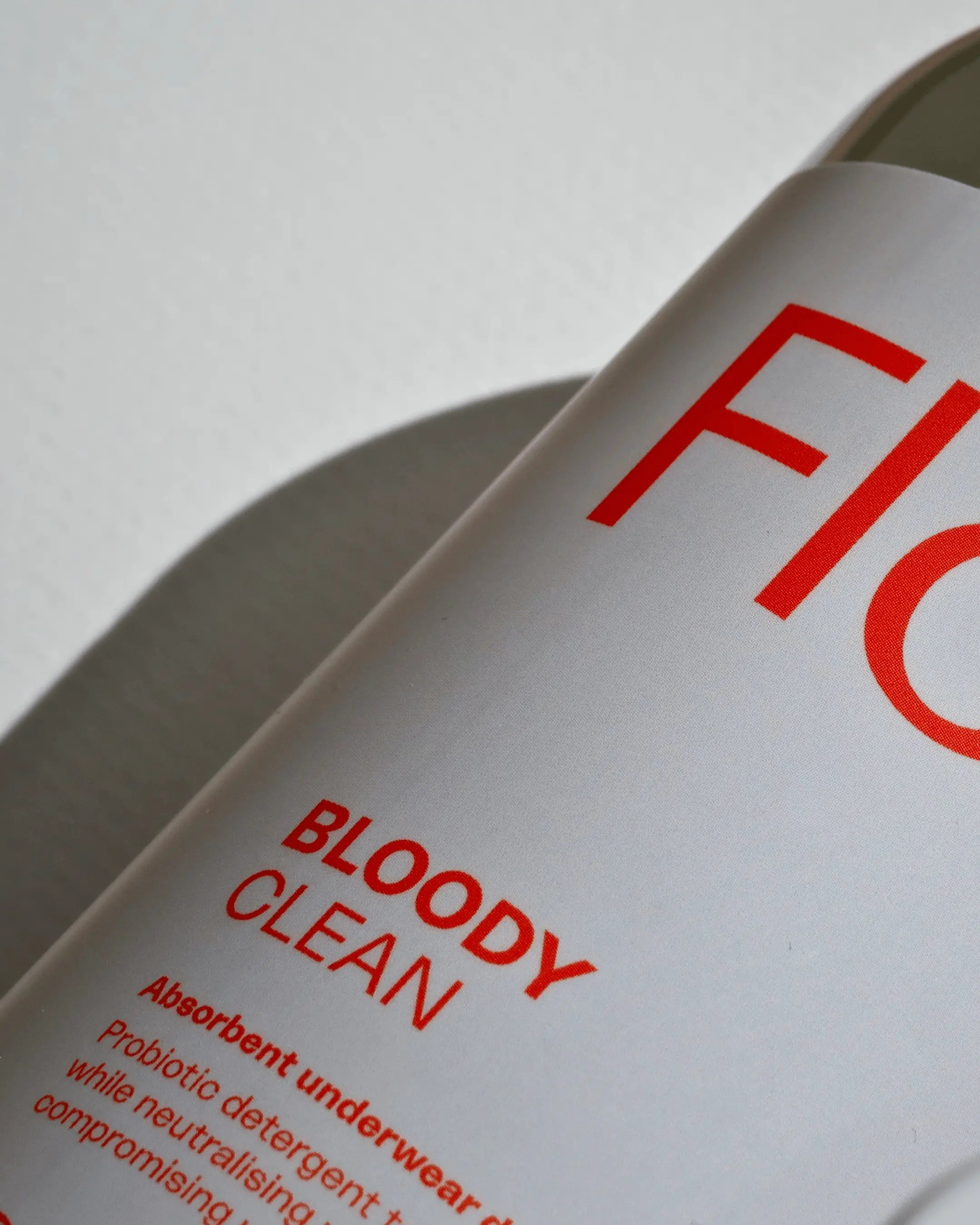 Specialvaskemiddel - Bloody Clean (economy size) Flow Intimates