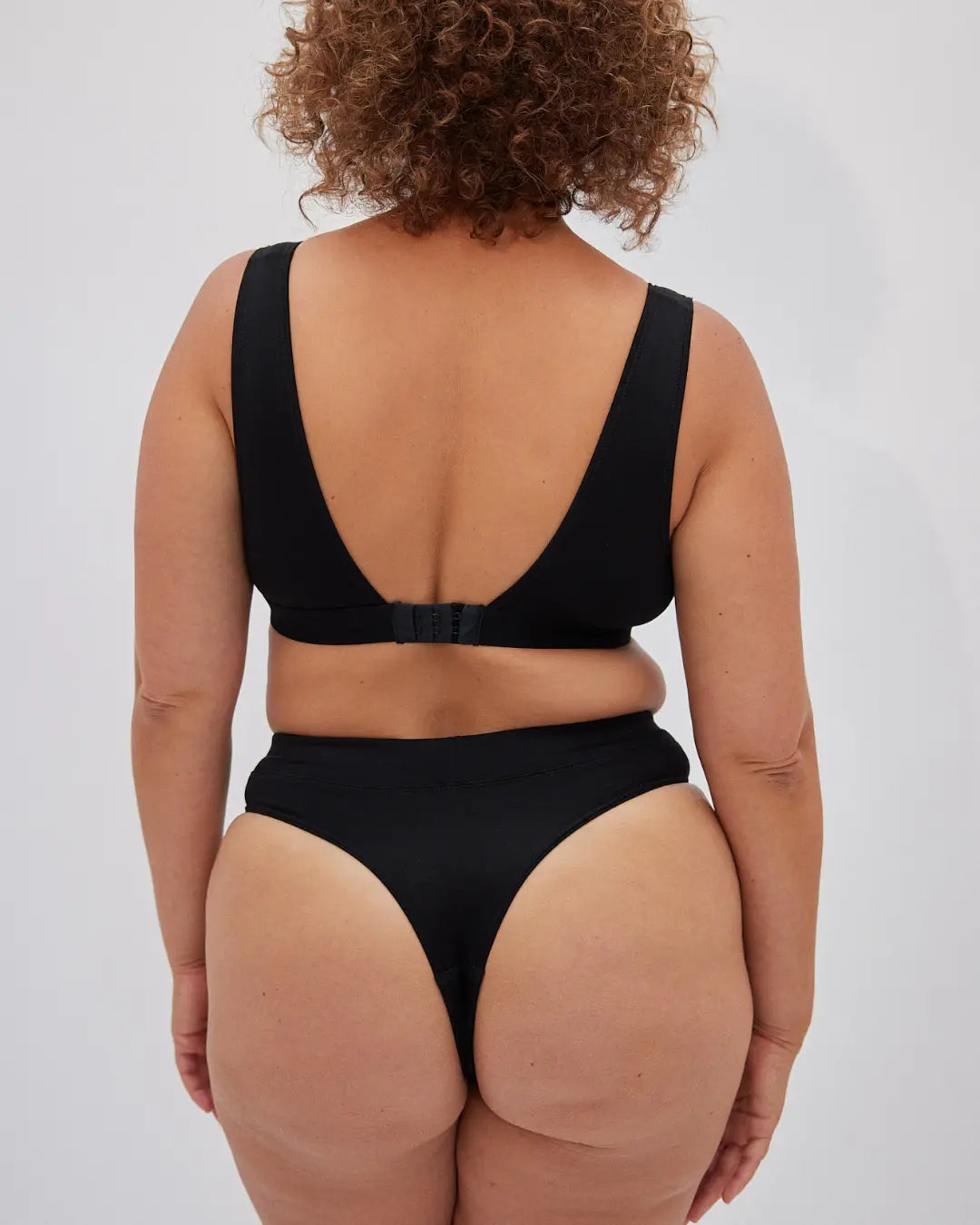 Everyday Bra - Plunge - Flow Intimates