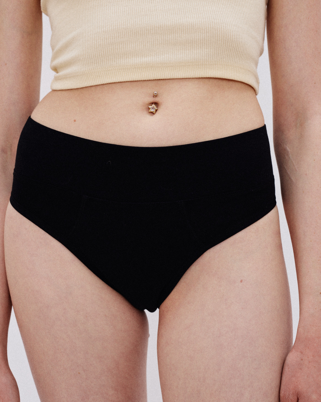 Menstruationstrusse med alm. talje